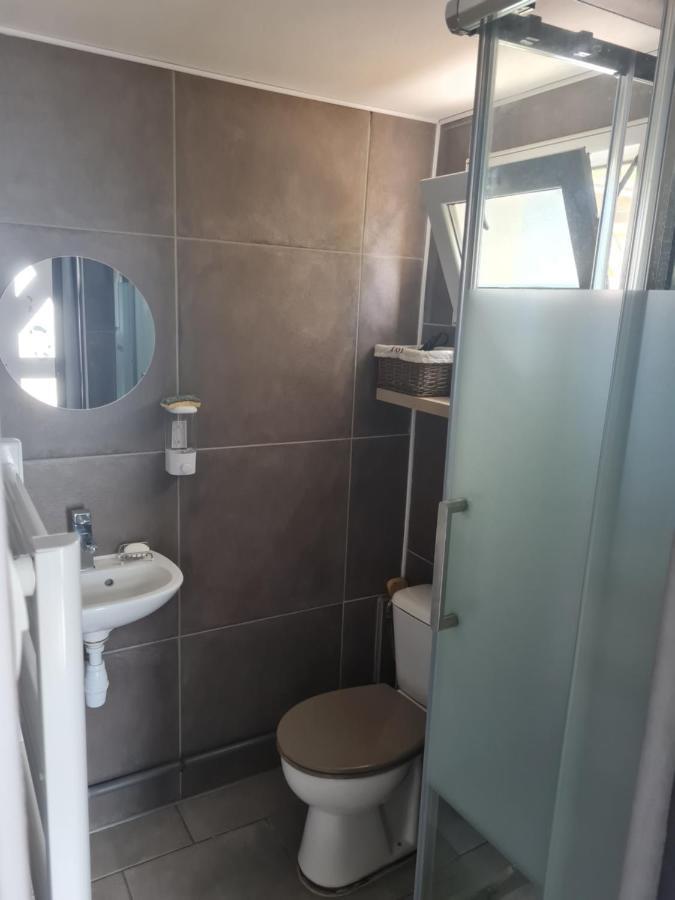 Chambre Cosy Avec Terrasse Apartment Arles Luaran gambar